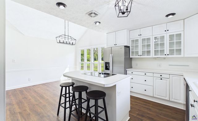 105 Surrey Place, Perry, GA 31069