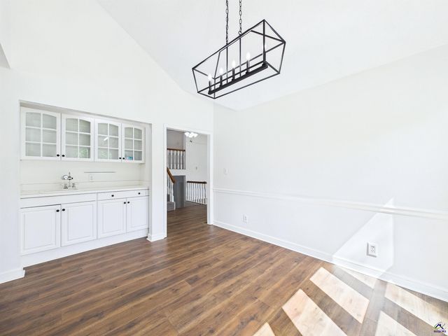 105 Surrey Place, Perry, GA 31069
