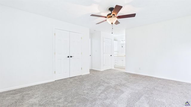 105 Surrey Place, Perry, GA 31069