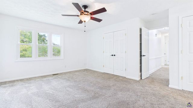 105 Surrey Place, Perry, GA 31069