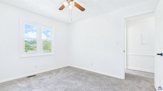 105 Surrey Place, Perry, GA 31069