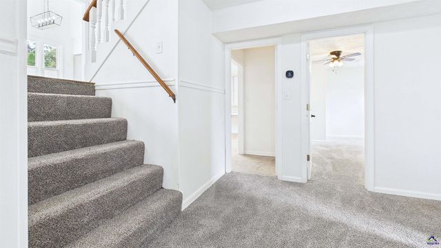 105 Surrey Place, Perry, GA 31069