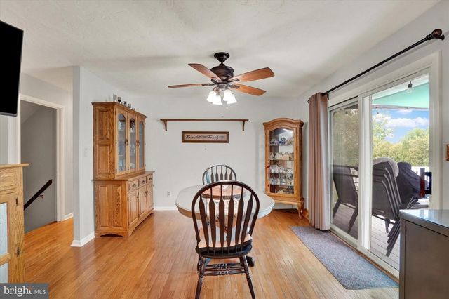 213 LARTRY DR, Red Lion, PA 17356