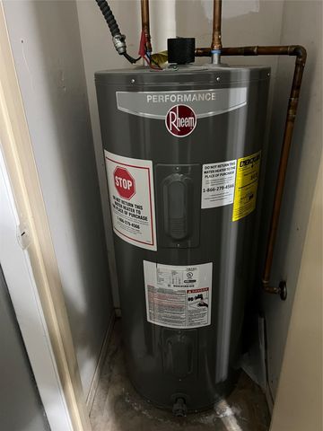 1207 Mars Drive, Cedar Hill, TX 75104