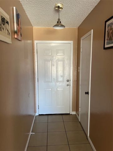 1207 Mars Drive, Cedar Hill, TX 75104