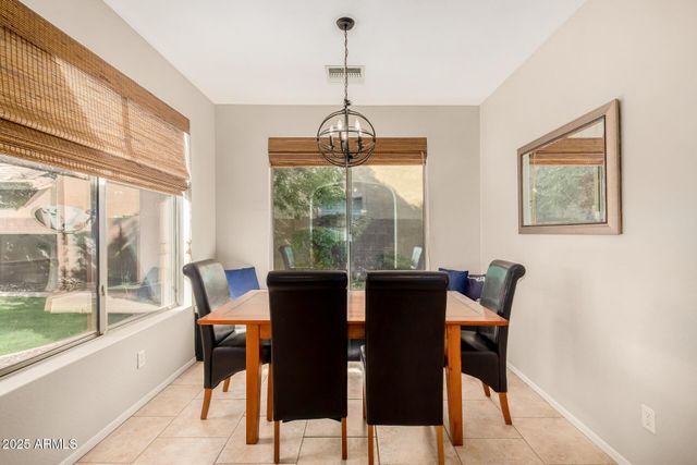 131 W ROADRUNNER Drive, Chandler, AZ 85286