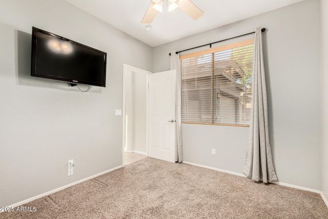 131 W ROADRUNNER Drive, Chandler, AZ 85286