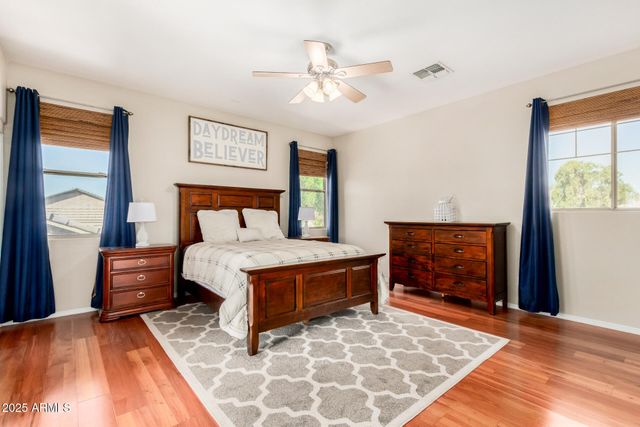 131 W ROADRUNNER Drive, Chandler, AZ 85286