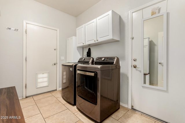 131 W ROADRUNNER Drive, Chandler, AZ 85286