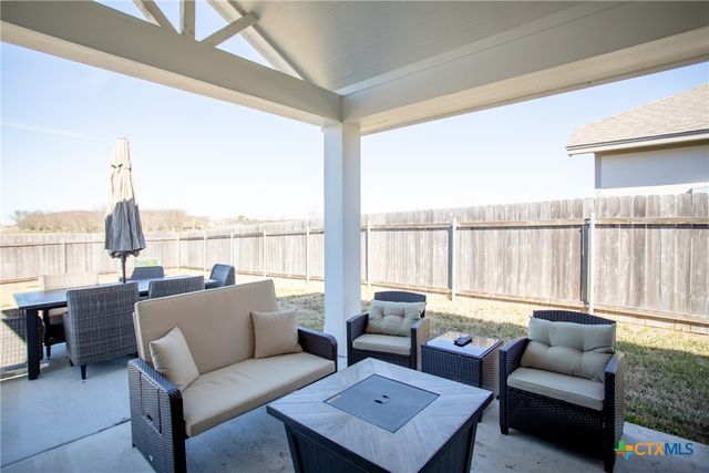 407 Brushy Creek, Victoria, TX 77904