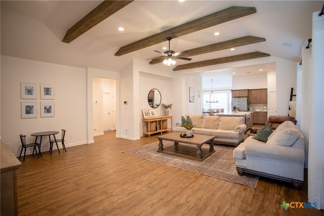 407 Brushy Creek, Victoria, TX 77904