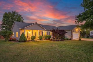 2108 Buckskin Ct, Spring Hill, TN 37174