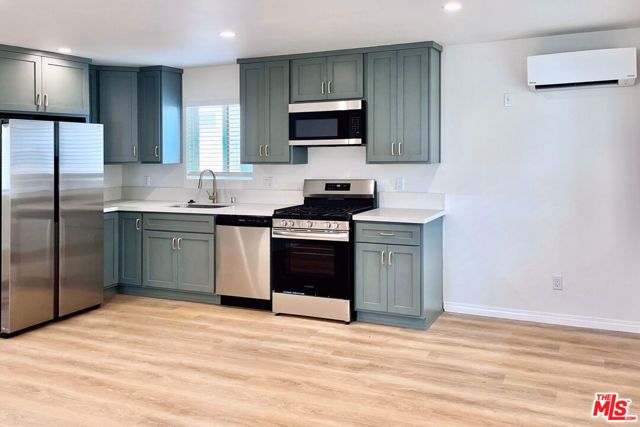 2130 El Sereno Avenue, Altadena, CA 91001