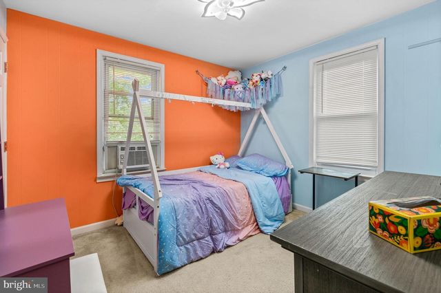 298 HARPER AVE, Morrisville, PA 19067