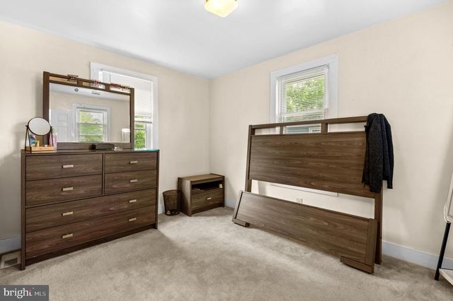 298 HARPER AVE, Morrisville, PA 19067