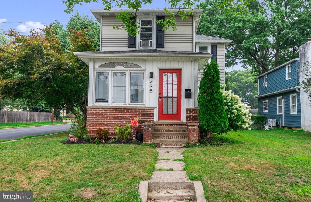 298 HARPER AVE, Morrisville, PA 19067