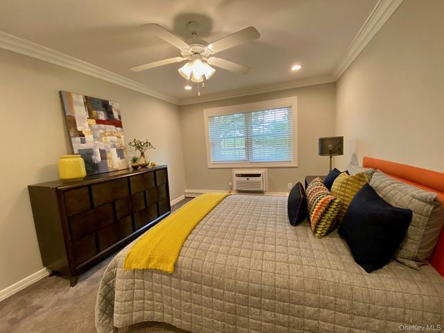 305 Terrace Road T07305, Bayport, NY 11705