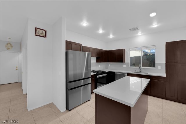 2747 Canarsy Court, Henderson, NV 89052