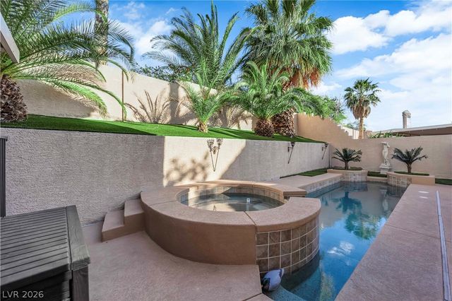 2747 Canarsy Court, Henderson, NV 89052