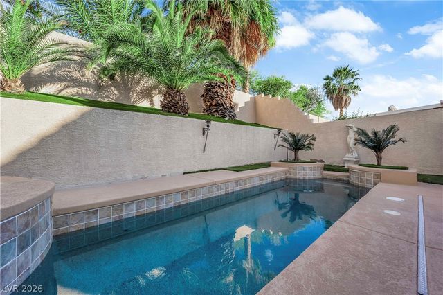 2747 Canarsy Court, Henderson, NV 89052