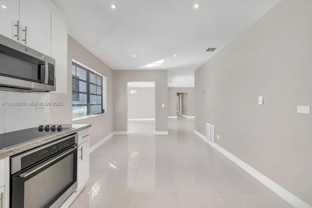 12015 NE 7th Avenue, Biscayne Park, FL 33161