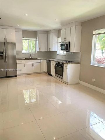 12015 NE 7th Avenue, Biscayne Park, FL 33161