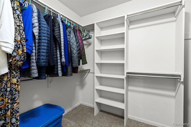 44808 Rivergate Drive, Clinton Charter Township, MI 48038