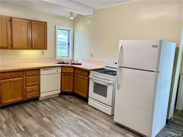 111 Hawley Street, Buffalo, NY 14213