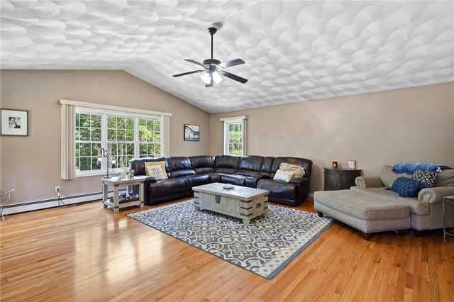 106 Bishop Hill Road, Johnston, RI 02919