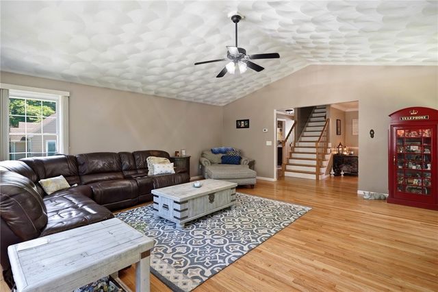 106 Bishop Hill Road, Johnston, RI 02919