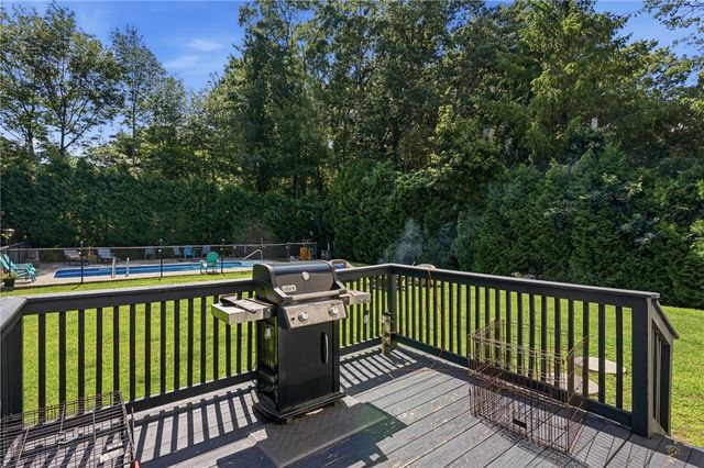 106 Bishop Hill Road, Johnston, RI 02919