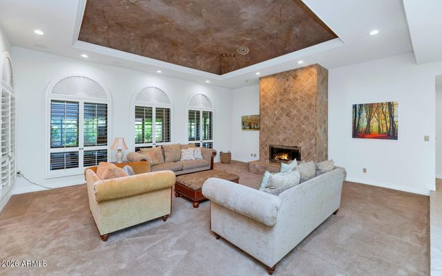 14810 N 15TH Avenue, Phoenix, AZ 85023