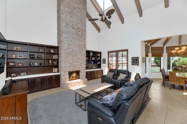 14810 N 15TH Avenue, Phoenix, AZ 85023