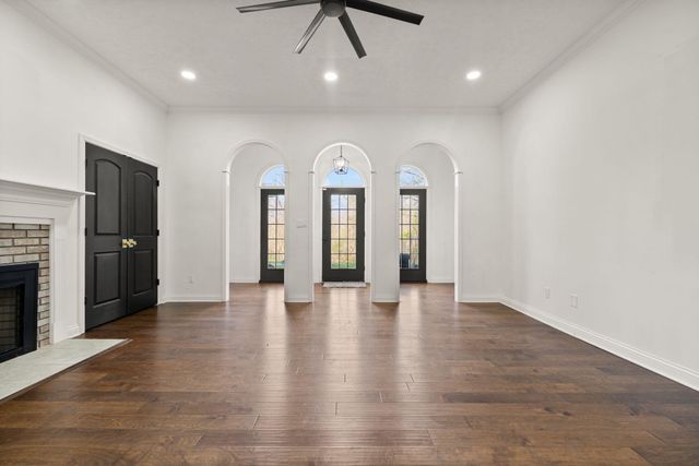 94 Woodside Drive, Somerset, KY 42503