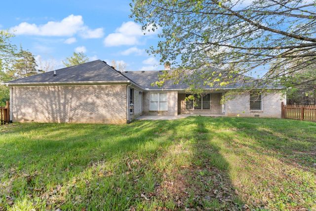 94 Woodside Drive, Somerset, KY 42503