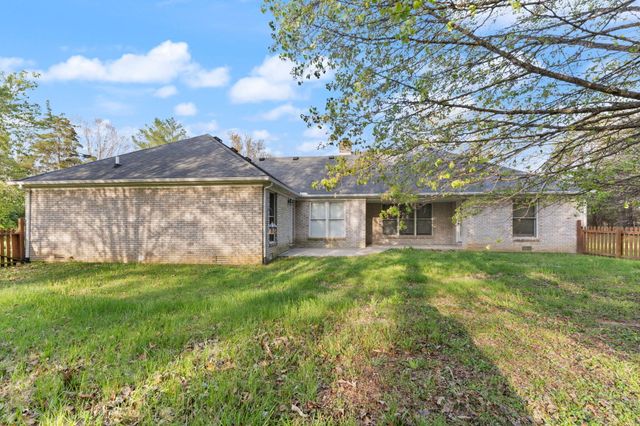 94 Woodside Drive, Somerset, KY 42503