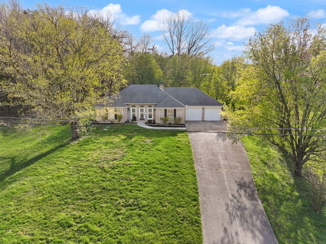 94 Woodside Drive, Somerset, KY 42503