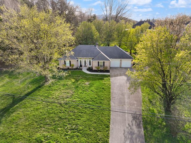 94 Woodside Drive, Somerset, KY 42503