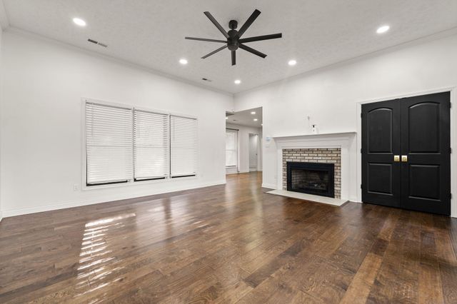 94 Woodside Drive, Somerset, KY 42503