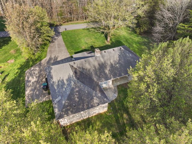 94 Woodside Drive, Somerset, KY 42503