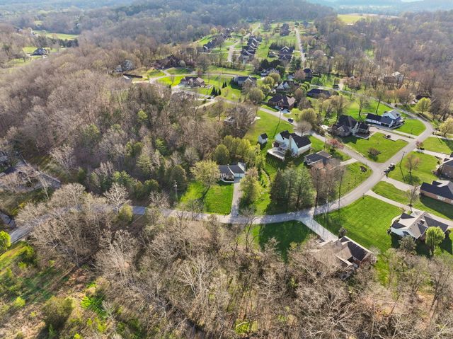 94 Woodside Drive, Somerset, KY 42503