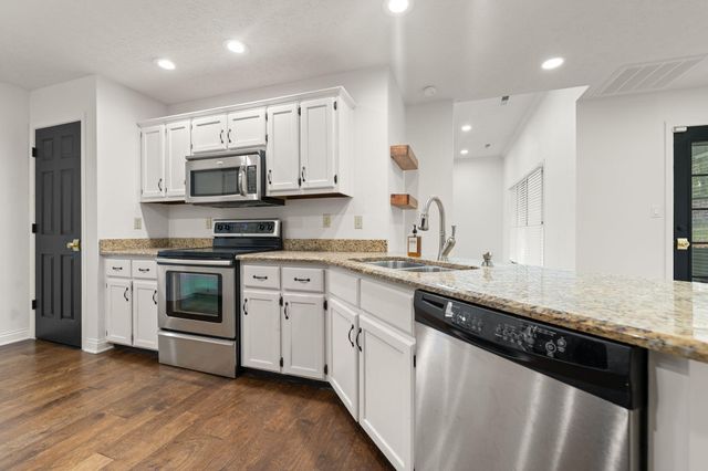 94 Woodside Drive, Somerset, KY 42503