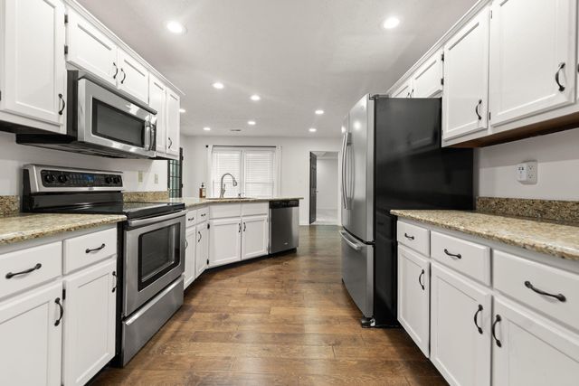 94 Woodside Drive, Somerset, KY 42503