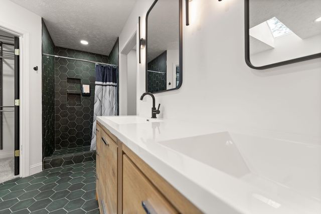 94 Woodside Drive, Somerset, KY 42503