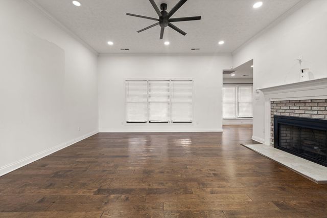 94 Woodside Drive, Somerset, KY 42503