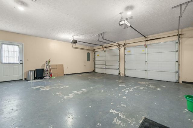 94 Woodside Drive, Somerset, KY 42503