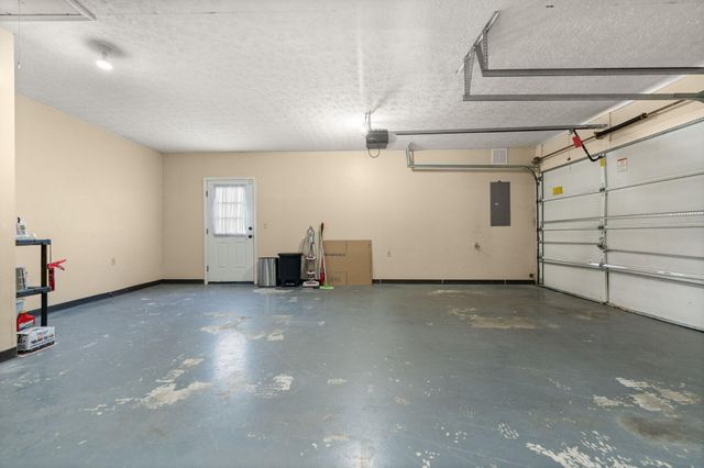 94 Woodside Drive, Somerset, KY 42503