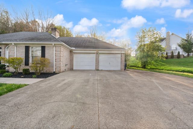 94 Woodside Drive, Somerset, KY 42503