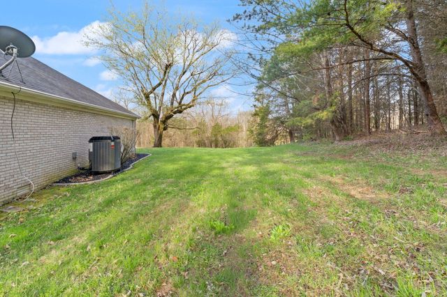 94 Woodside Drive, Somerset, KY 42503