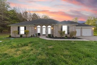 94 Woodside Drive, Somerset, KY 42503